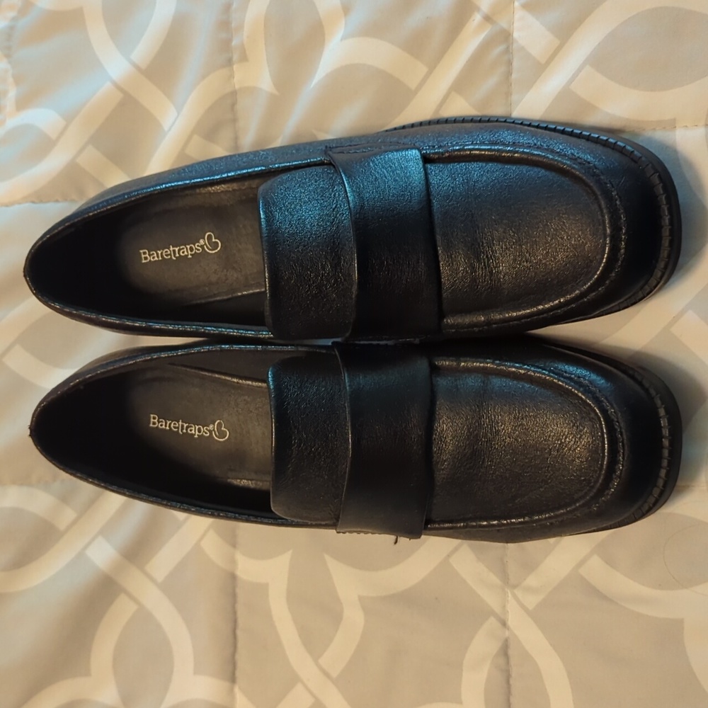Baretraps penny loafer
